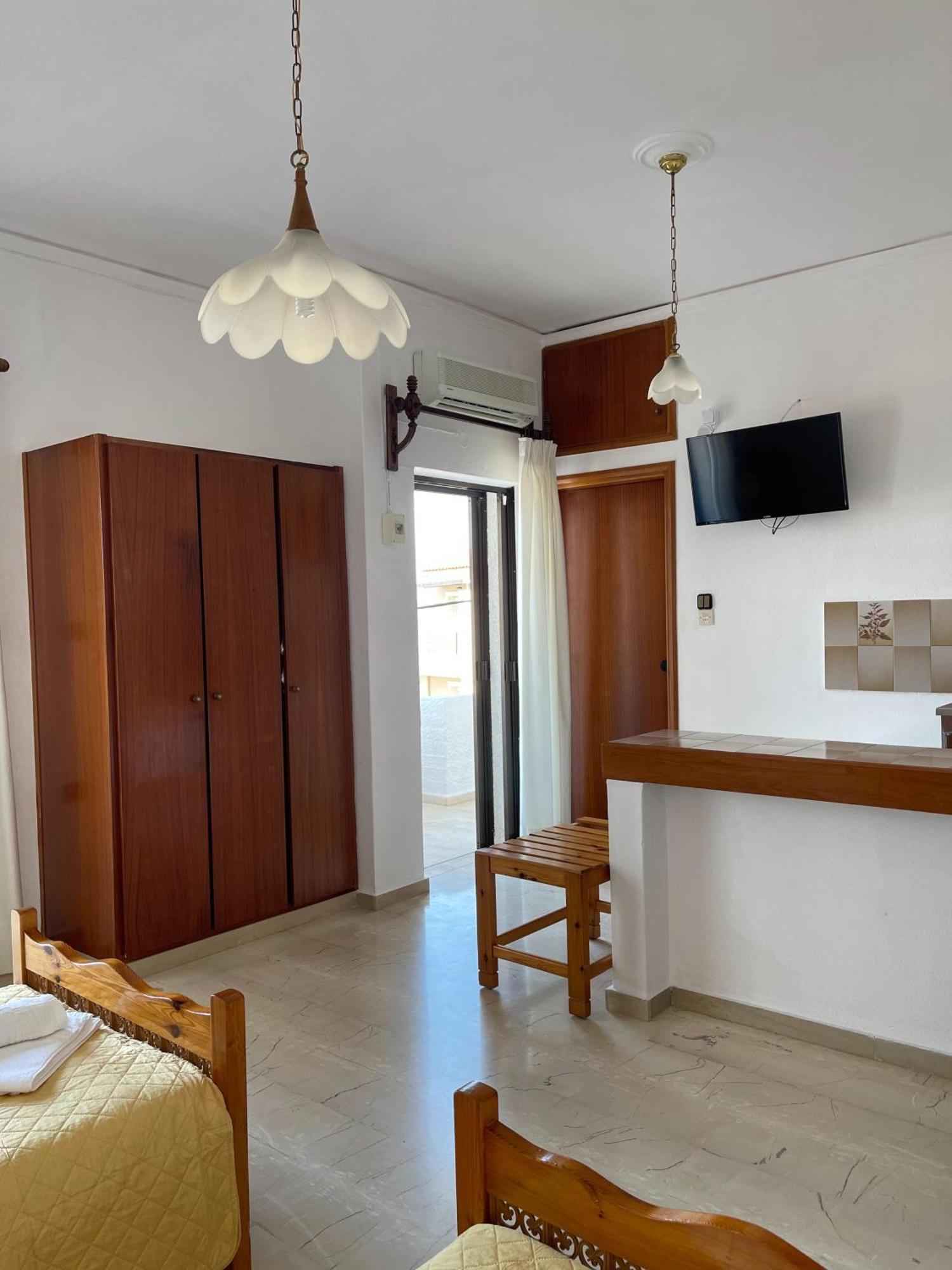 Aeolos Apartments คอลิมวาริออน ภายนอก รูปภาพ