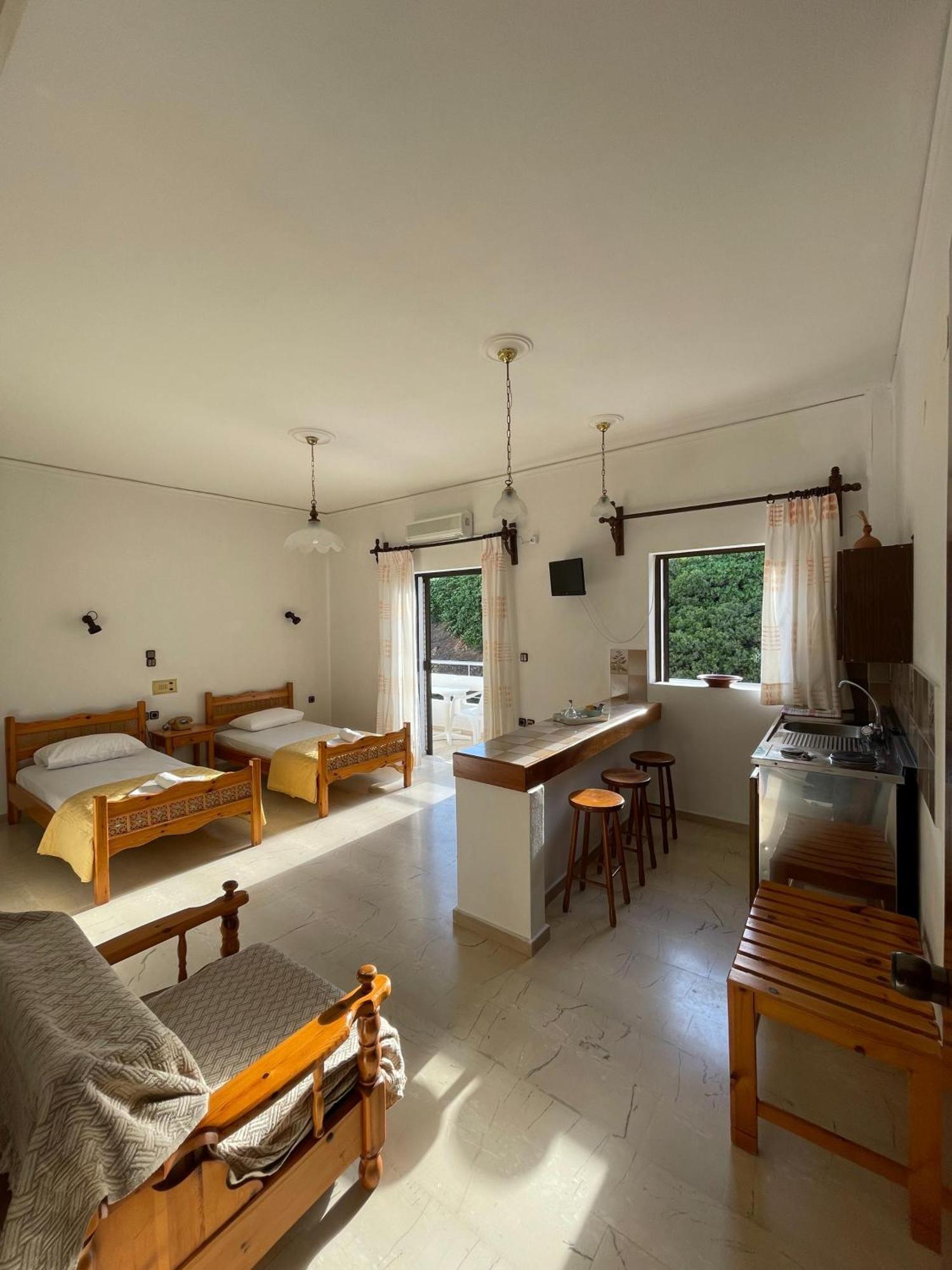 Aeolos Apartments คอลิมวาริออน ภายนอก รูปภาพ
