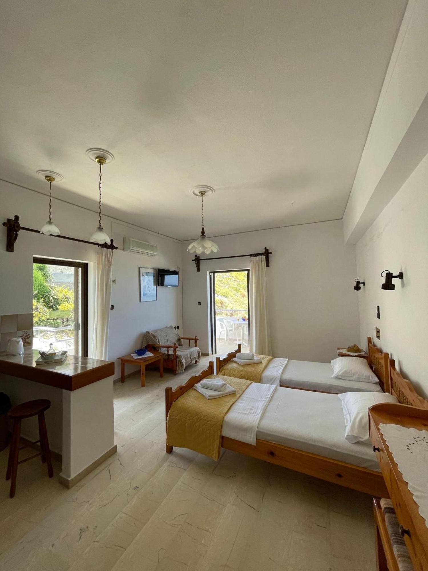 Aeolos Apartments คอลิมวาริออน ภายนอก รูปภาพ