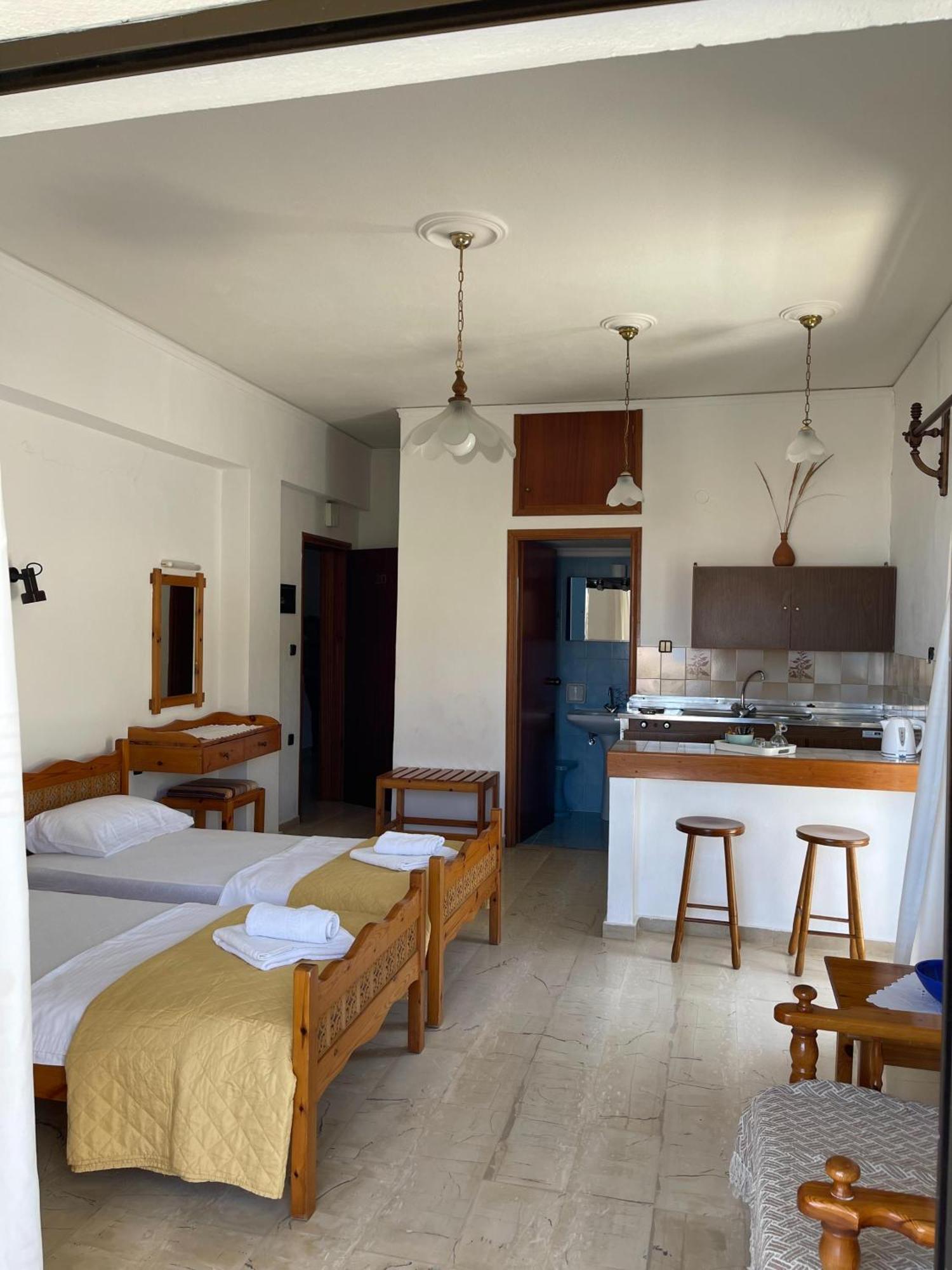 Aeolos Apartments คอลิมวาริออน ภายนอก รูปภาพ